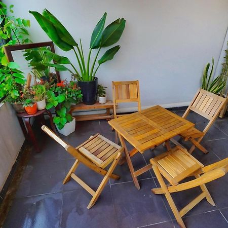 Khach San Giao Thong Hotel Hanoi Exterior foto