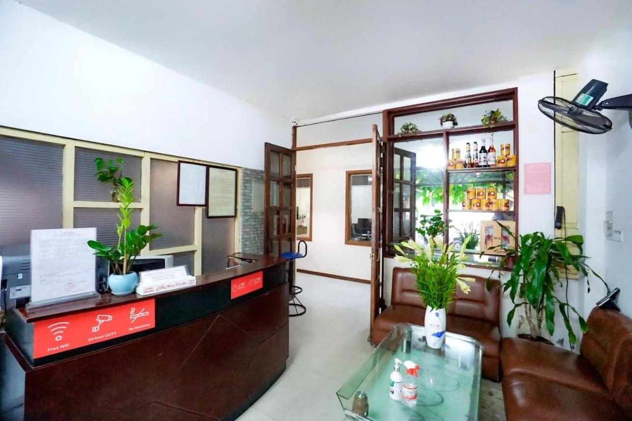 Khach San Giao Thong Hotel Hanoi Exterior foto