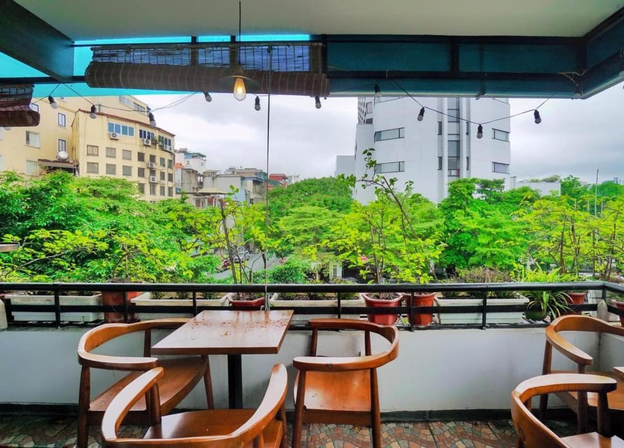 Khach San Giao Thong Hotel Hanoi Exterior foto