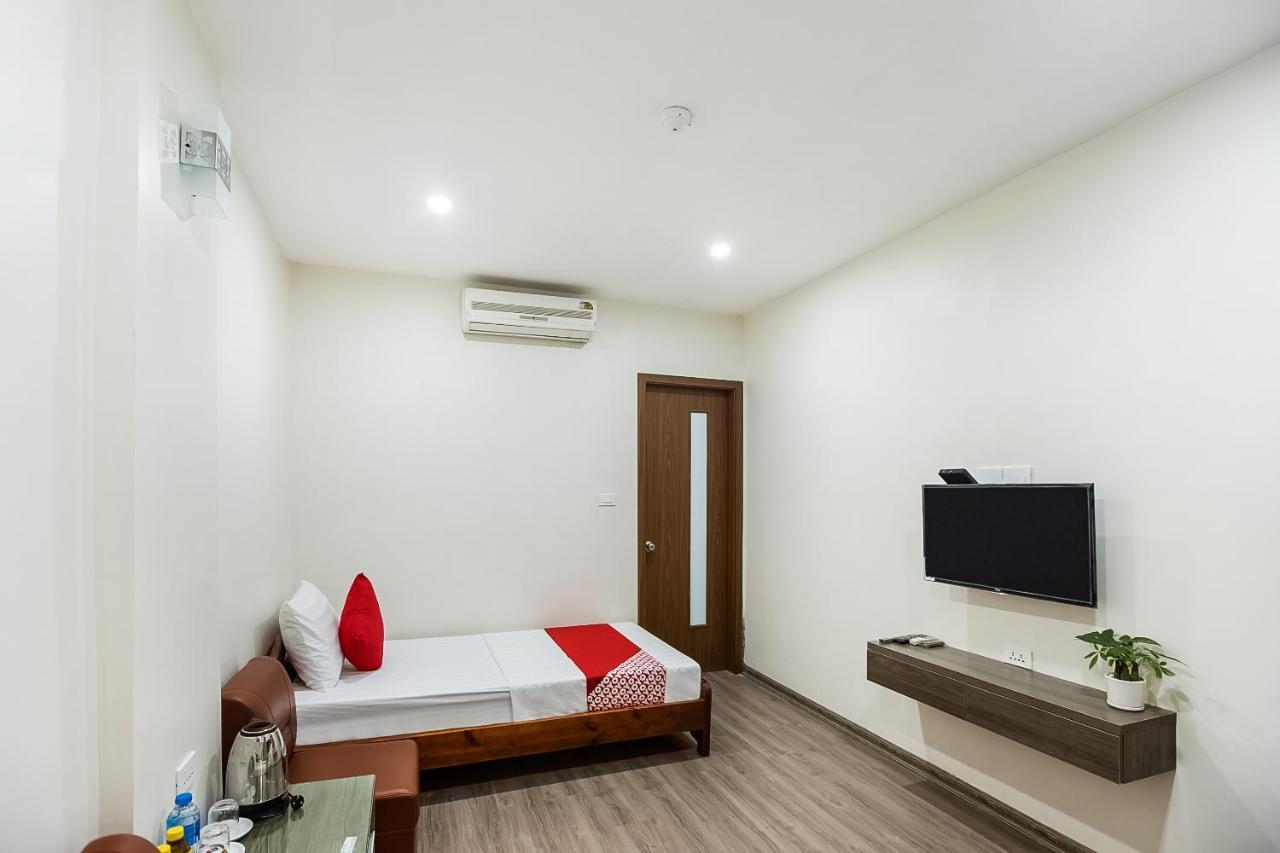 Khach San Giao Thong Hotel Hanoi Exterior foto